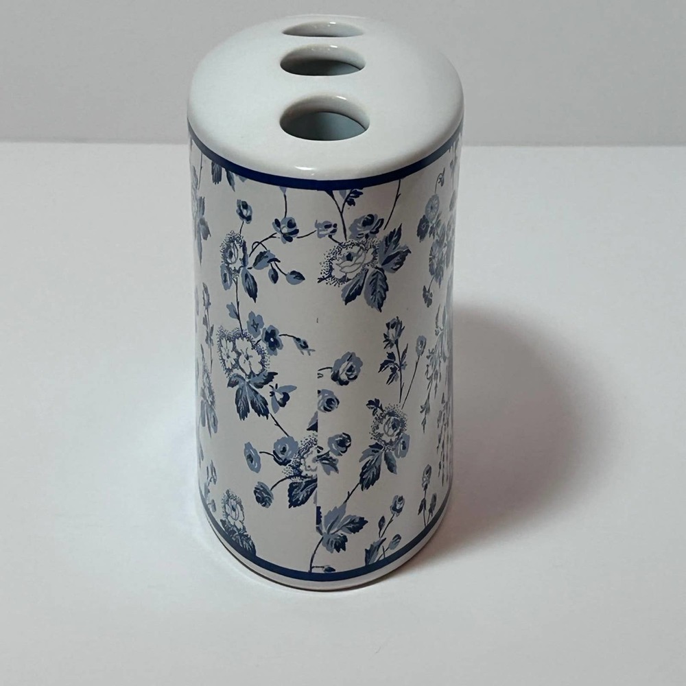 TOMMY HILFIGER BLUE‎ VICTORIAN FLORAL (1PC) TOOTHBRUSH HOLDER - Picture 3 of 9